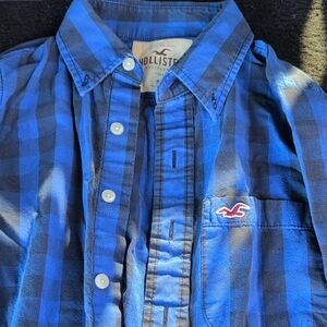 Hollister Men's Navy and Black Checkered Shirt